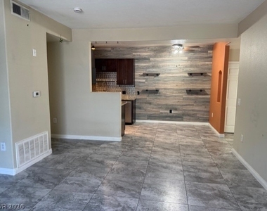 3318 N Decatur Boulevard - Photo Thumbnail 2