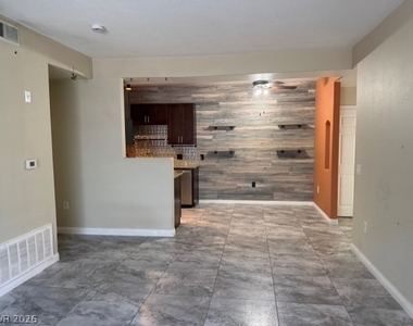 3318 N Decatur Boulevard - Photo Thumbnail 13