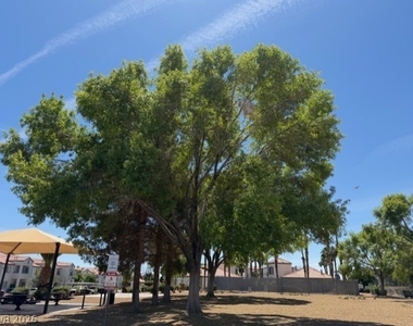 3318 N Decatur Boulevard - Photo Thumbnail 28