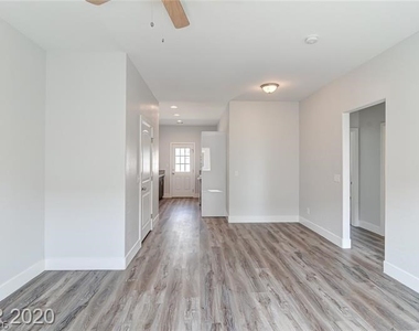 1420 Ogallala Street - Photo Thumbnail 3