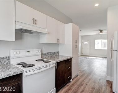 1420 Ogallala Street - Photo Thumbnail 5