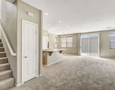 9033 Quintessa Cove Street - Photo Thumbnail 4