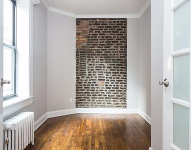 432 East 13th Street - Photo Thumbnail 4