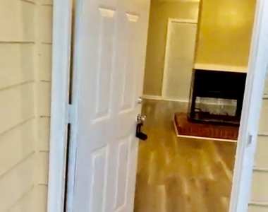 138 Crystal Brook - Photo Thumbnail 21