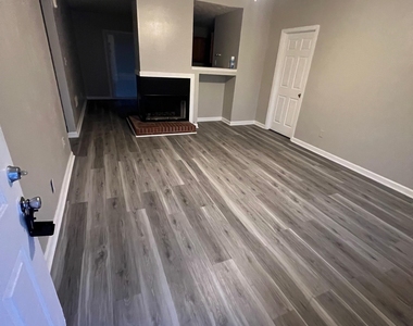 138 Crystal Brook - Photo Thumbnail 3