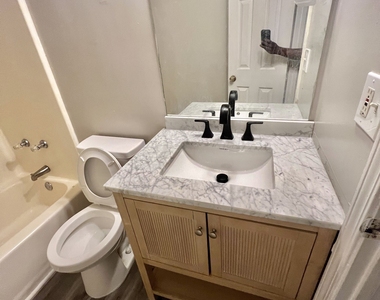 138 Crystal Brook - Photo Thumbnail 11