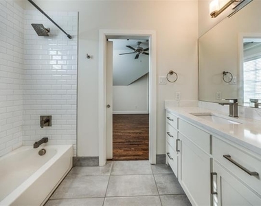 3205 Rosedale Avenue - Photo Thumbnail 15