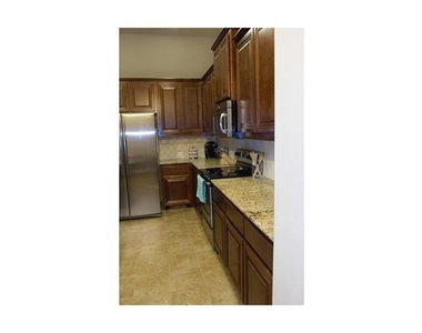 4307 Oak Bluff Road - Photo Thumbnail 7