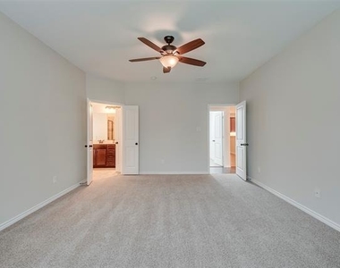 15036 Seventeen Lakes Boulevard - Photo Thumbnail 17