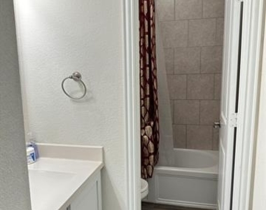 1313 Forest Haven Drive - Photo Thumbnail 5