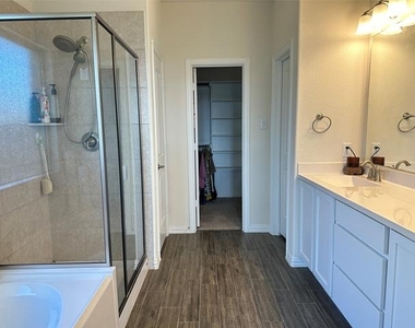 1313 Forest Haven Drive - Photo Thumbnail 26