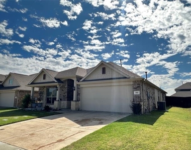 1313 Forest Haven Drive - Photo Thumbnail 1