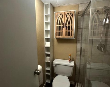 2314 Bamboo Drive - Photo Thumbnail 3
