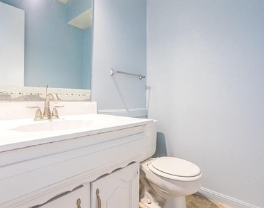 4444 Boston Drive - Photo Thumbnail 20