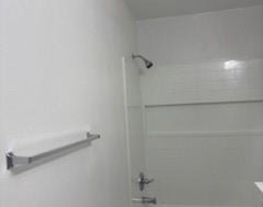 7916 Rice Drive - Photo Thumbnail 7