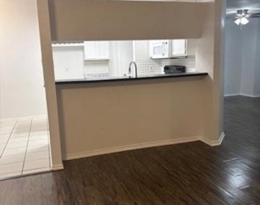 7916 Rice Drive - Photo Thumbnail 13