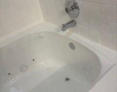 7916 Rice Drive - Photo Thumbnail 6