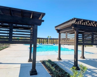 508 Weller Road - Photo Thumbnail 15