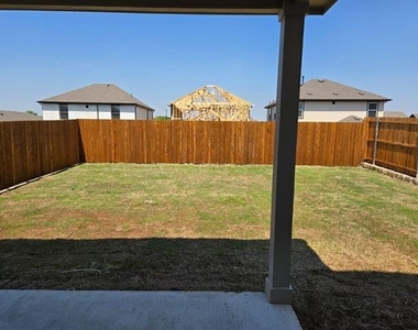 508 Weller Road - Photo Thumbnail 14