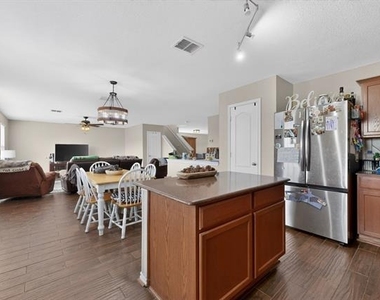 2435 Castle Pines Drive - Photo Thumbnail 11