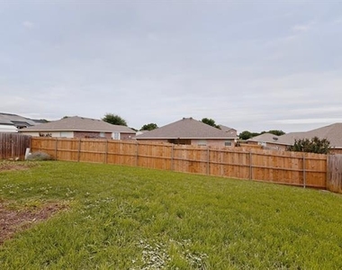 2435 Castle Pines Drive - Photo Thumbnail 26