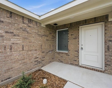 1524 Prince Road - Photo Thumbnail 2