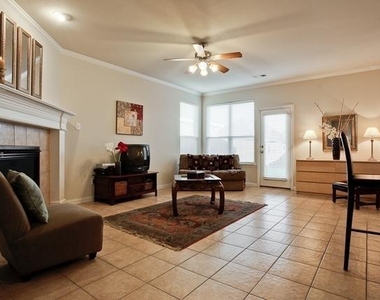 5409 Buckland Drive - Photo Thumbnail 8