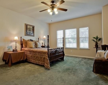 5409 Buckland Drive - Photo Thumbnail 16