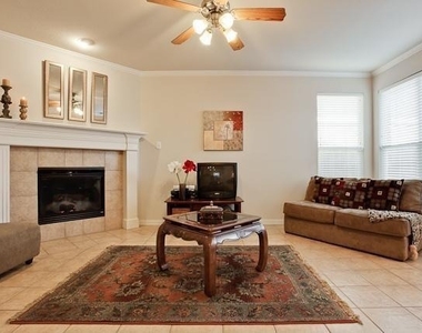 5409 Buckland Drive - Photo Thumbnail 9