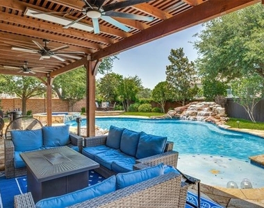 4828 Pyramid Drive - Photo Thumbnail 11