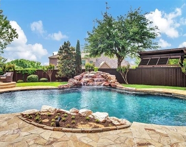 4828 Pyramid Drive - Photo Thumbnail 1