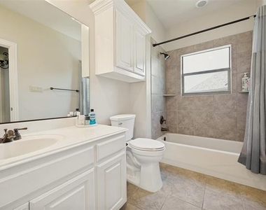 4828 Pyramid Drive - Photo Thumbnail 22