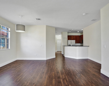 9075 Plymouth Place - Photo Thumbnail 23