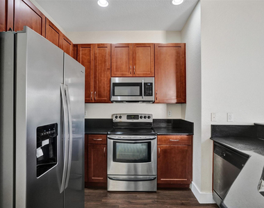 9075 Plymouth Place - Photo Thumbnail 6