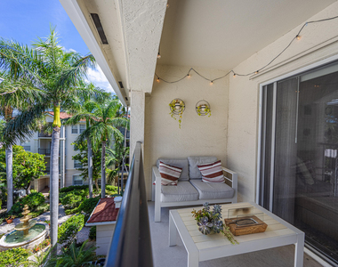 2412 Tuscany Way - Photo Thumbnail 31