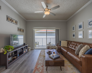 2412 Tuscany Way - Photo Thumbnail 3