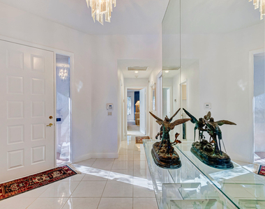 919 Augusta Pointe Drive - Photo Thumbnail 6