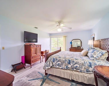 9130 Se Riverfront Terrace - Photo Thumbnail 18