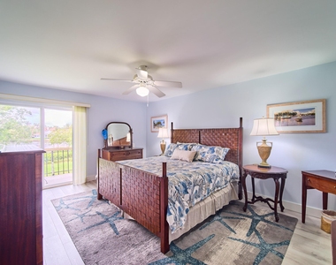 9130 Se Riverfront Terrace - Photo Thumbnail 19