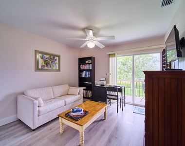 9130 Se Riverfront Terrace - Photo Thumbnail 29