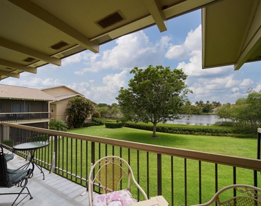 9130 Se Riverfront Terrace - Photo Thumbnail 20