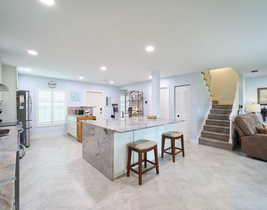 9130 Se Riverfront Terrace - Photo Thumbnail 12