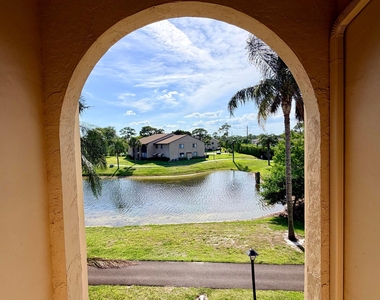 616 Sea Pine Way Way - Photo Thumbnail 13