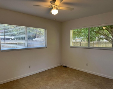 2745 Atlantic Boulevard - Photo Thumbnail 18