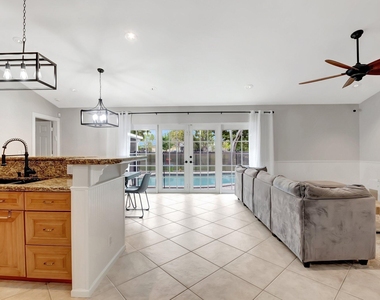9680 Lancaster Place - Photo Thumbnail 16