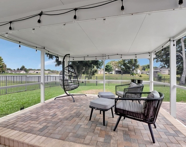 9680 Lancaster Place - Photo Thumbnail 32
