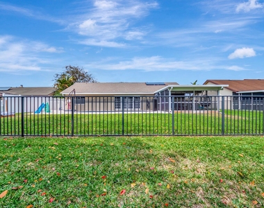 9680 Lancaster Place - Photo Thumbnail 40