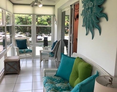 2600 Se Ocean Boulevard - Photo Thumbnail 13
