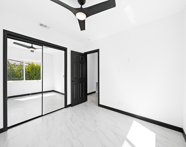 1508 Ne 6th Street - Photo Thumbnail 27