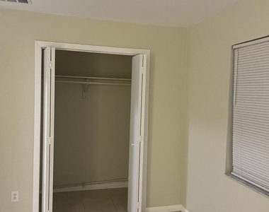 701 5th Street - Photo Thumbnail 4